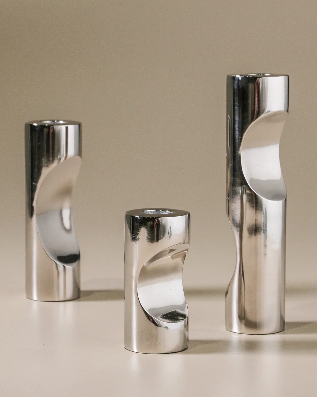 Brilla Candlestand Short