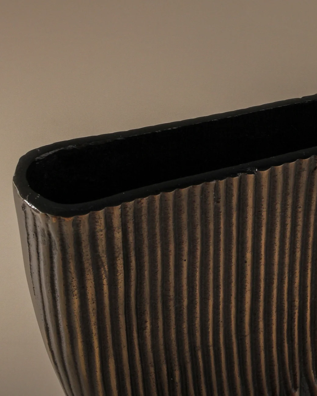 Graphite Vase