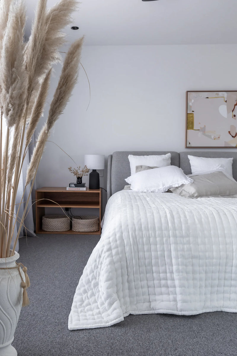 Delilah Silk Velvet Throw - Antique White
