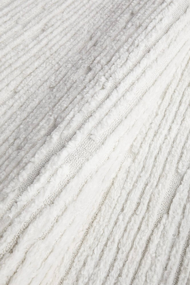 Suri Rug White