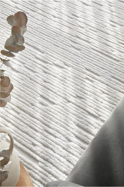Suri Rug White