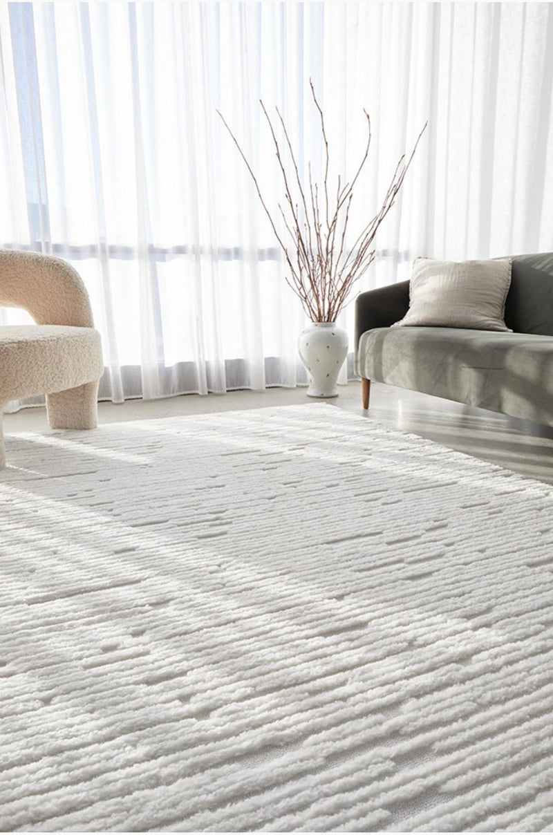 Suri Rug White