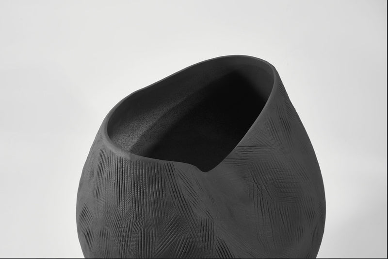 Moule Vase Ebony