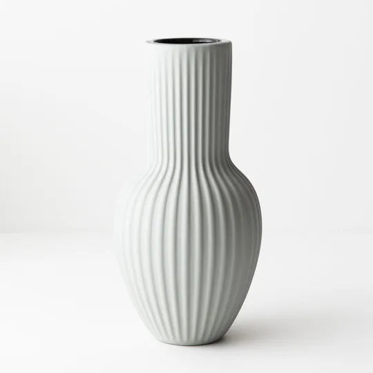 Ribbed Long Annix Vase - white