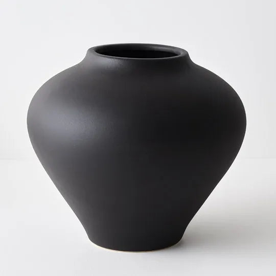 Lerato Pot - Black