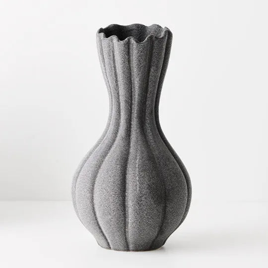 Hanna Vase Black