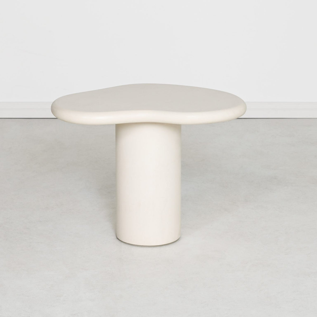 Maru Side Table