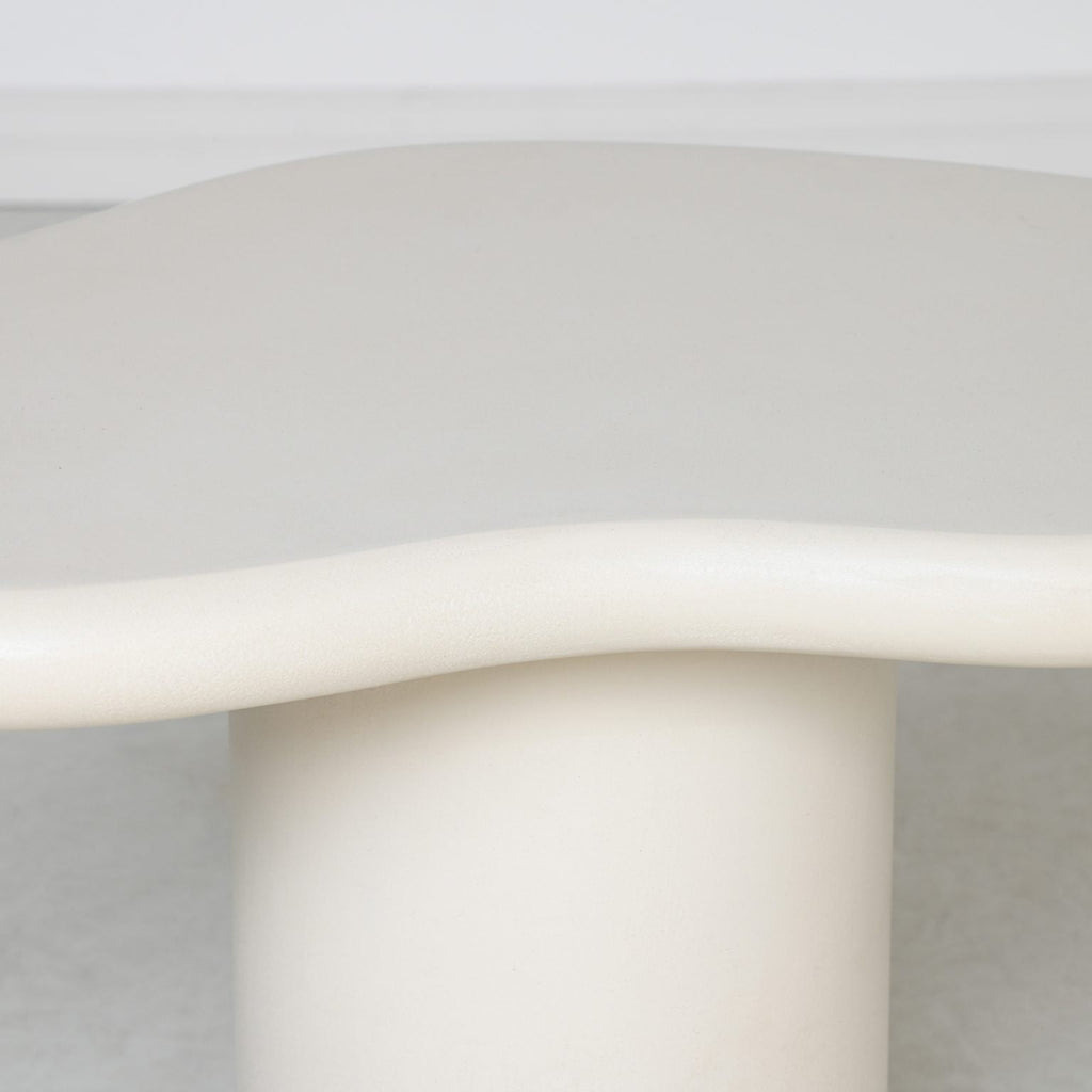 Maru Side Table