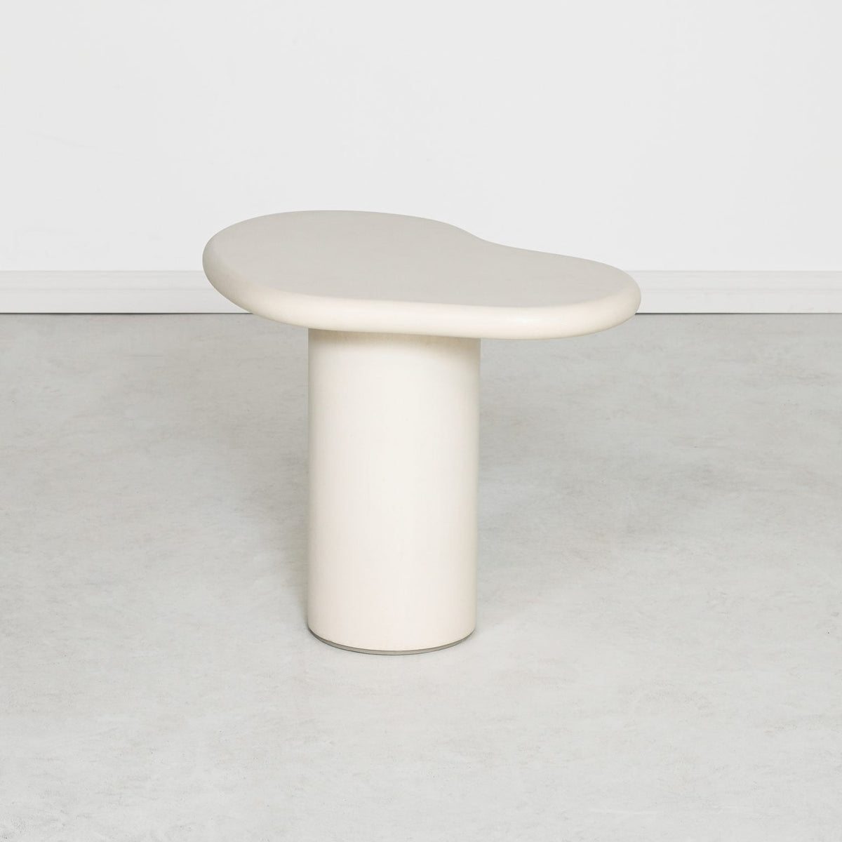 Maru Side Table