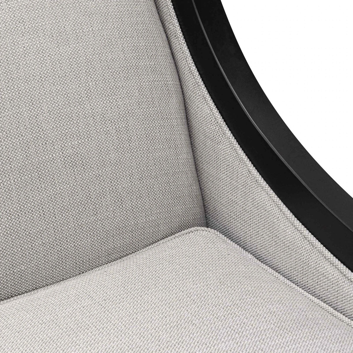 Leraunt Armchair